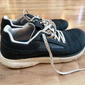 Women’s Altra Running Shoes